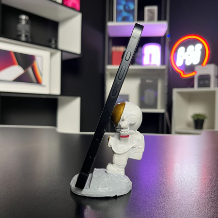 Trade in Apple iPhone 16e 128Gb Black IMEI: 2984