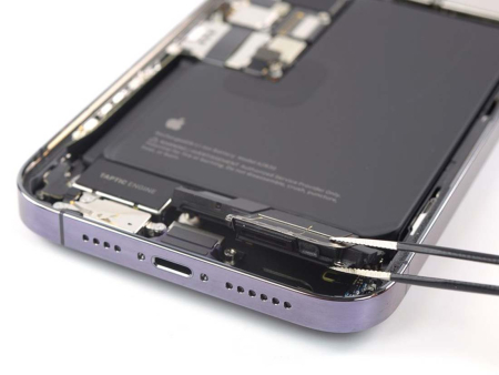 Замена нижнего микрофона iPhone 14 Pro Max